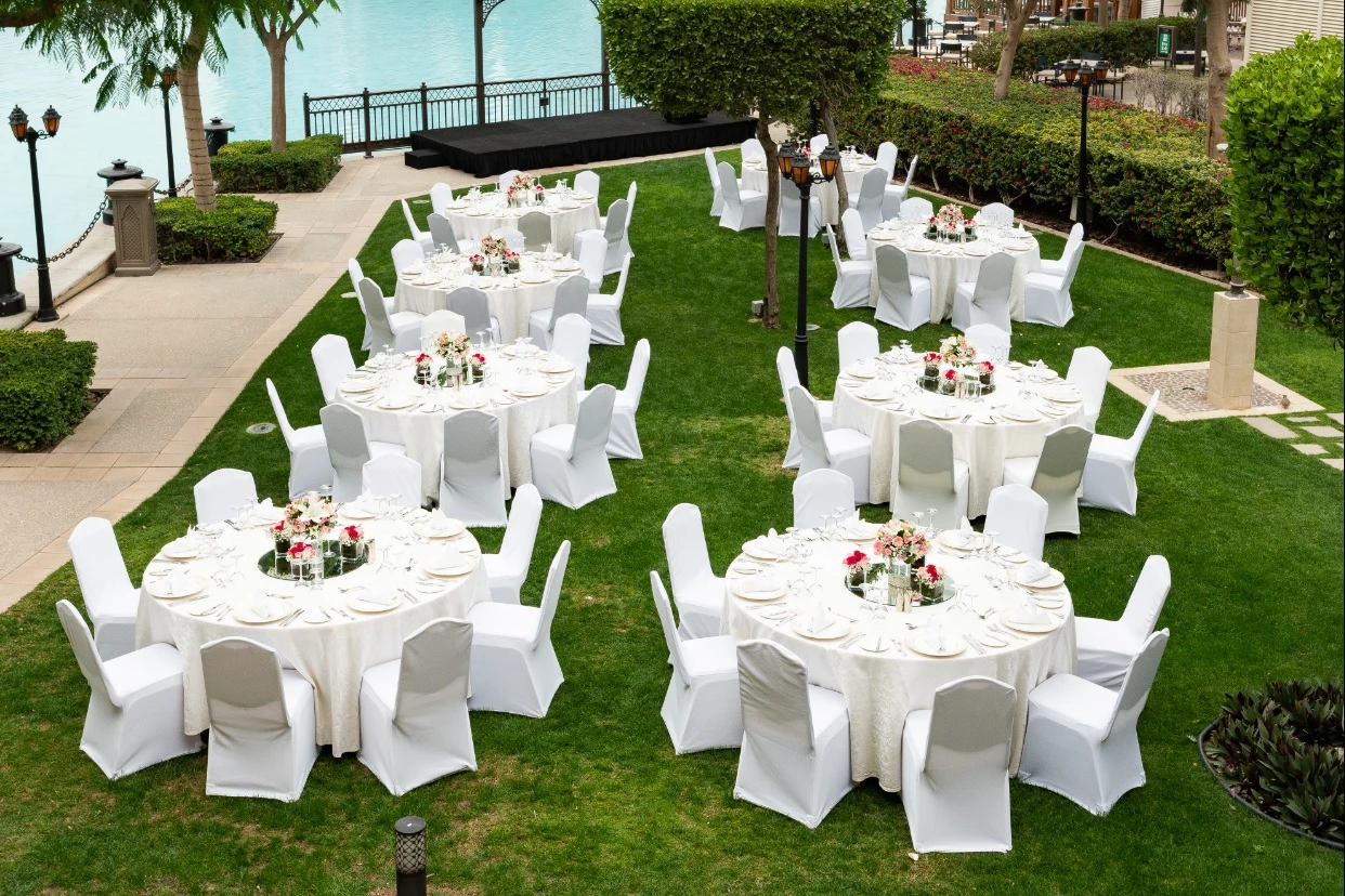 Palace Lakeside Garden