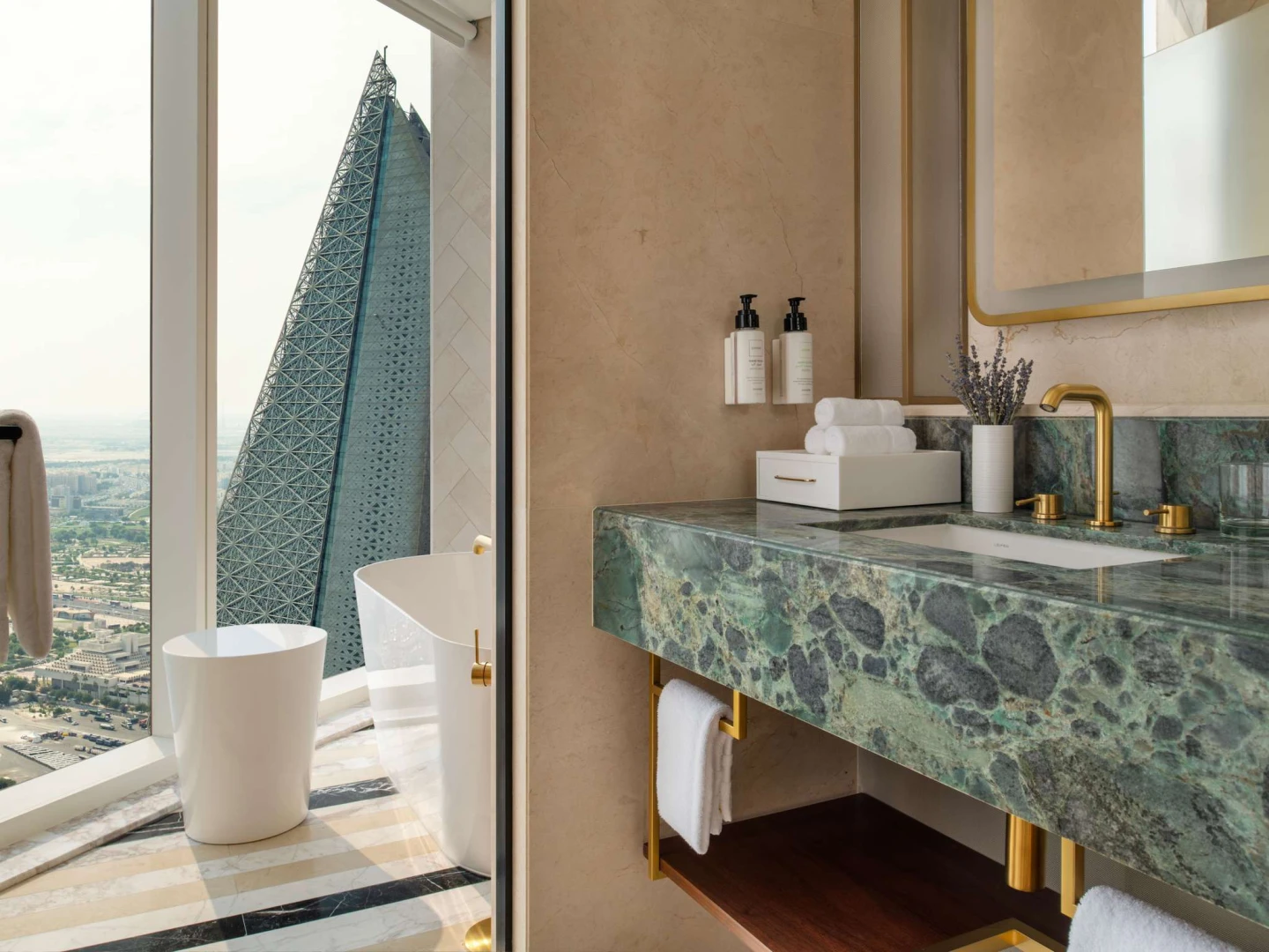 Swissôtel Corniche Park Towers Doha
