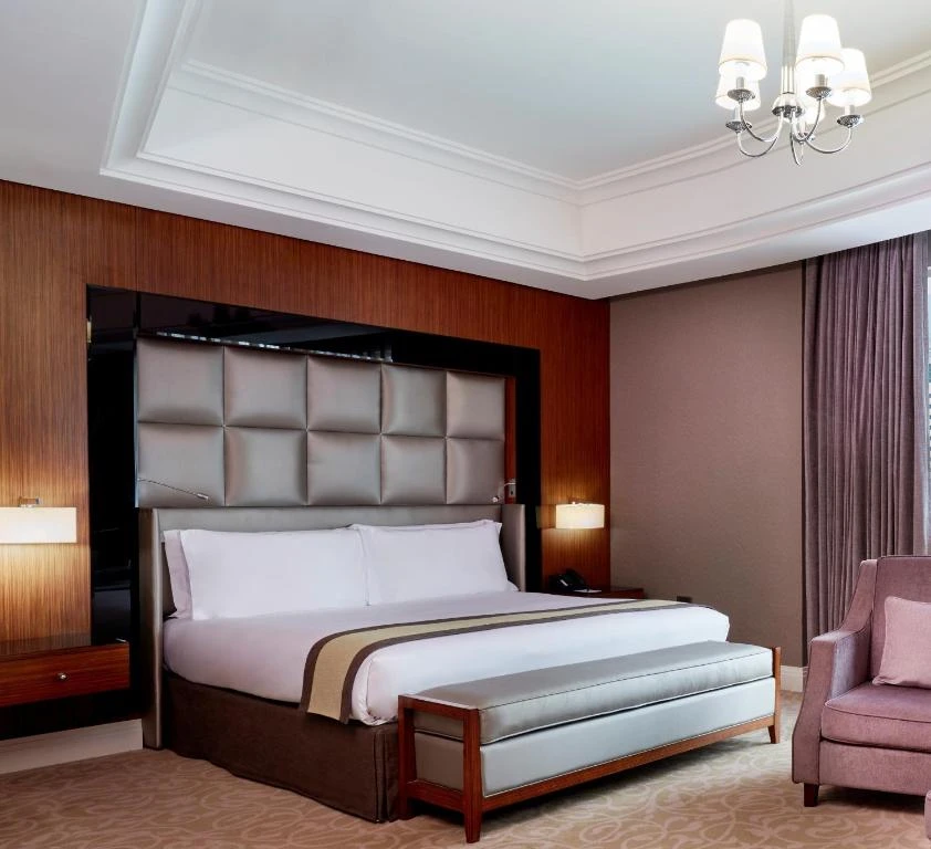 Best Plaza West Bay Hotel