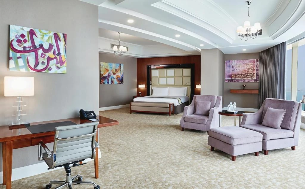 Best Plaza West Bay Hotel