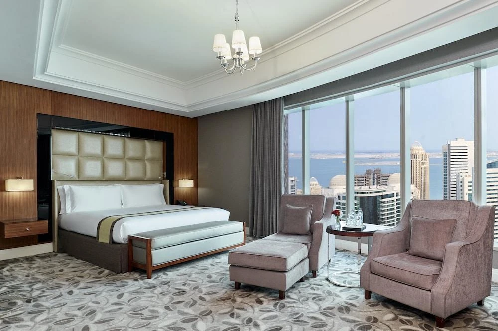 Best Plaza West Bay Hotel