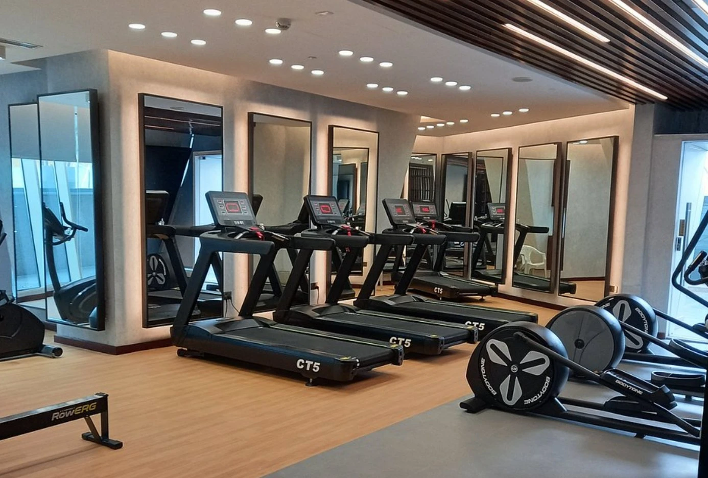 Velero Hotel Doha Lusail