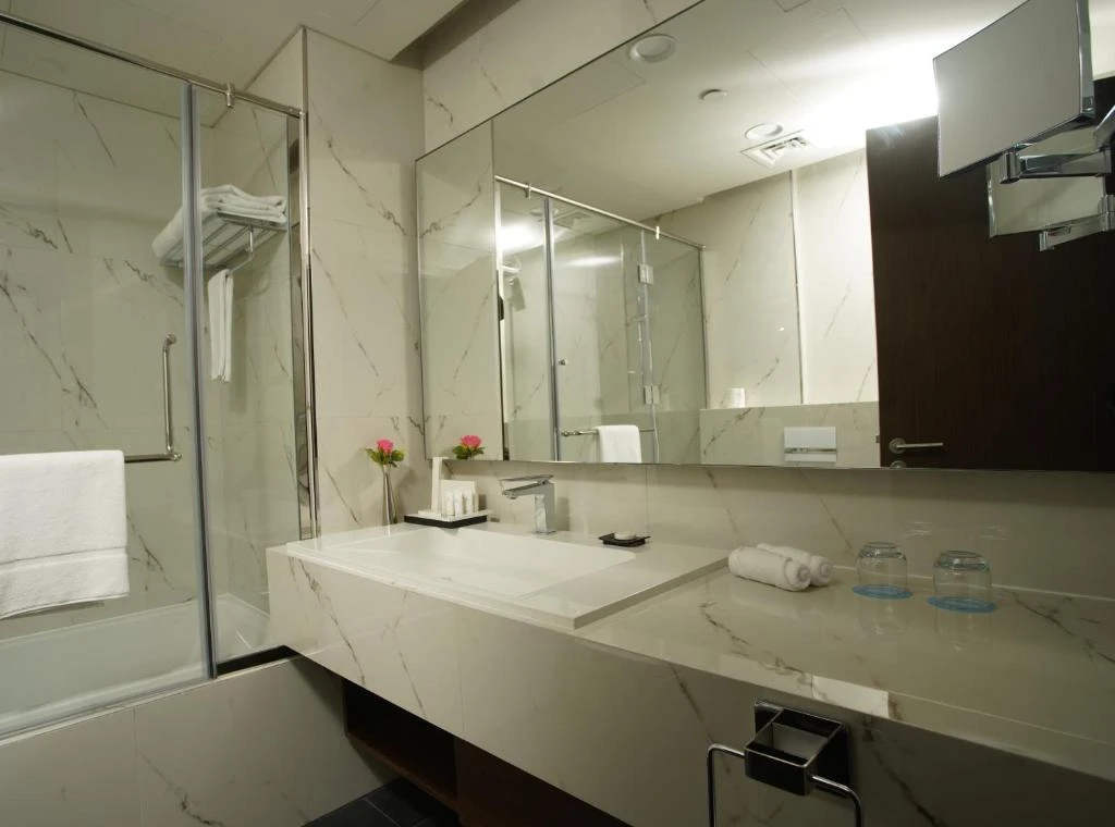 C Hotel And Suites Doha