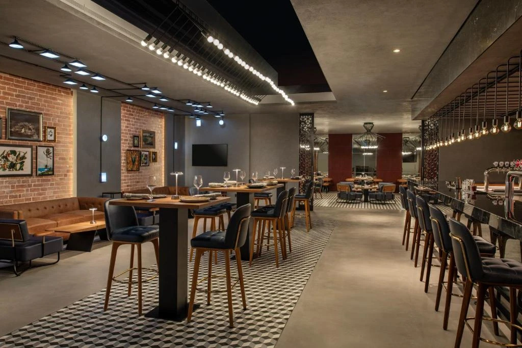 Abesq Doha Hotel And Residences An IHG Hotel