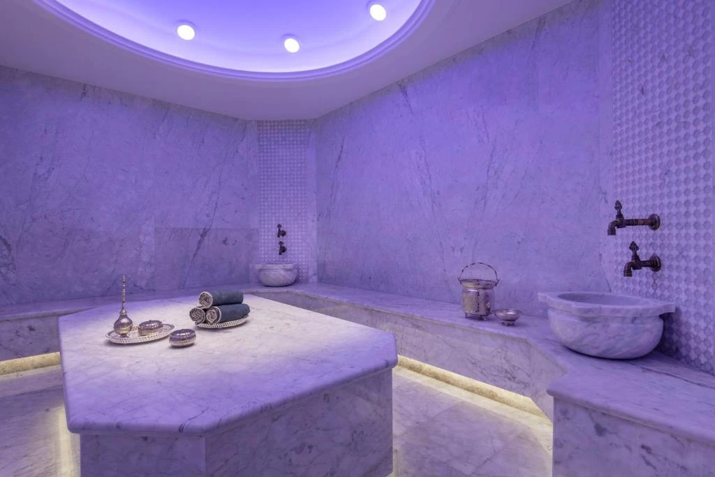 Abesq Doha Hotel And Residences An IHG Hotel