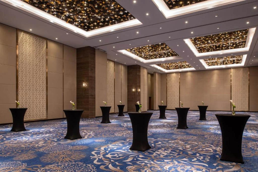 Abesq Doha Hotel And Residences An IHG Hotel