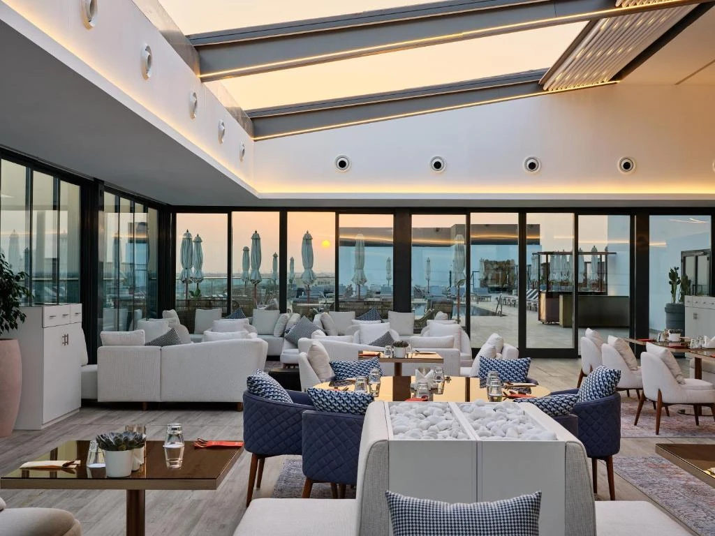 Vignette Collection Arabella Beach Hotel Kuwait