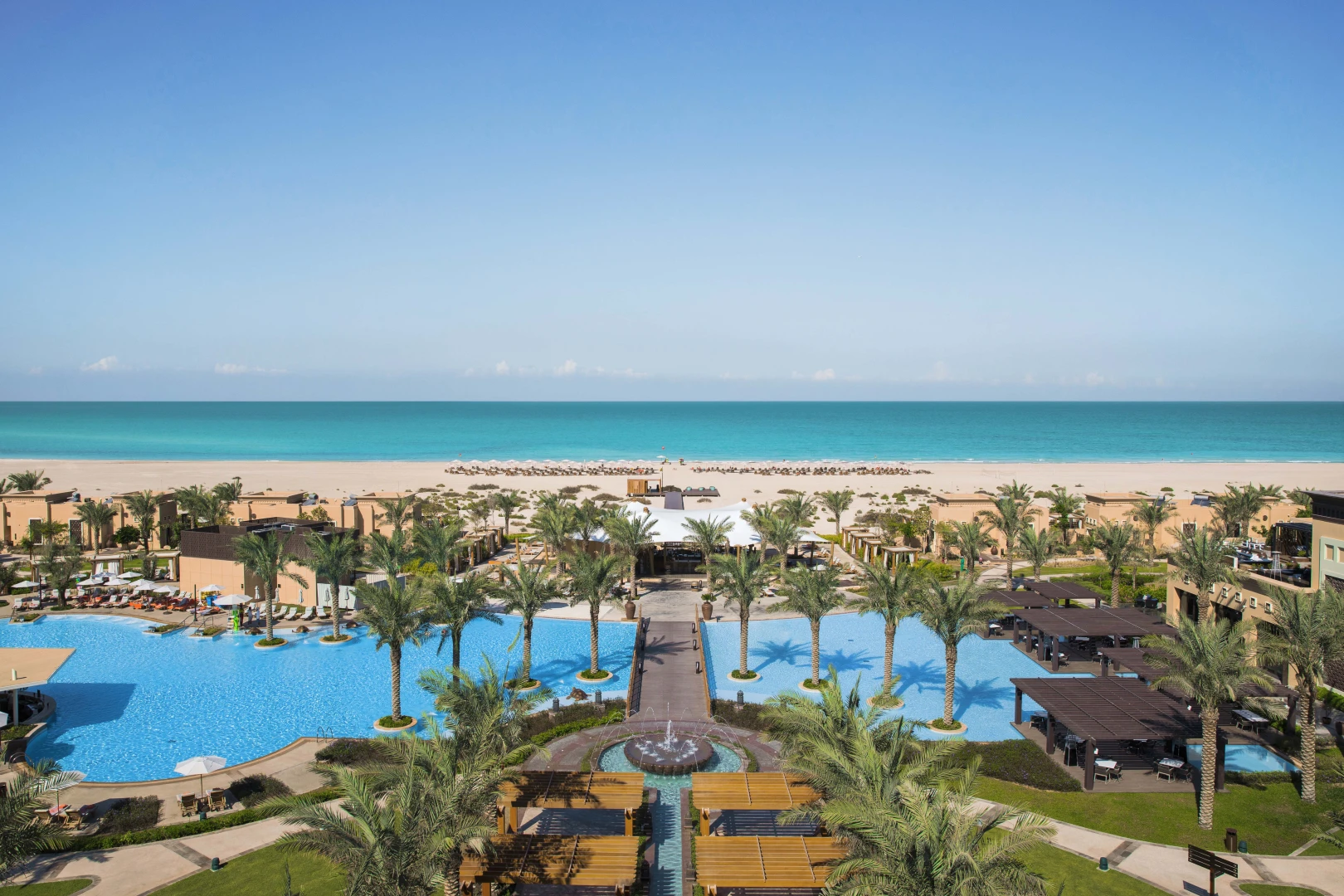 SaadiyatSaadiyat Rotana Resort and VillasRotana Resort and Villas
