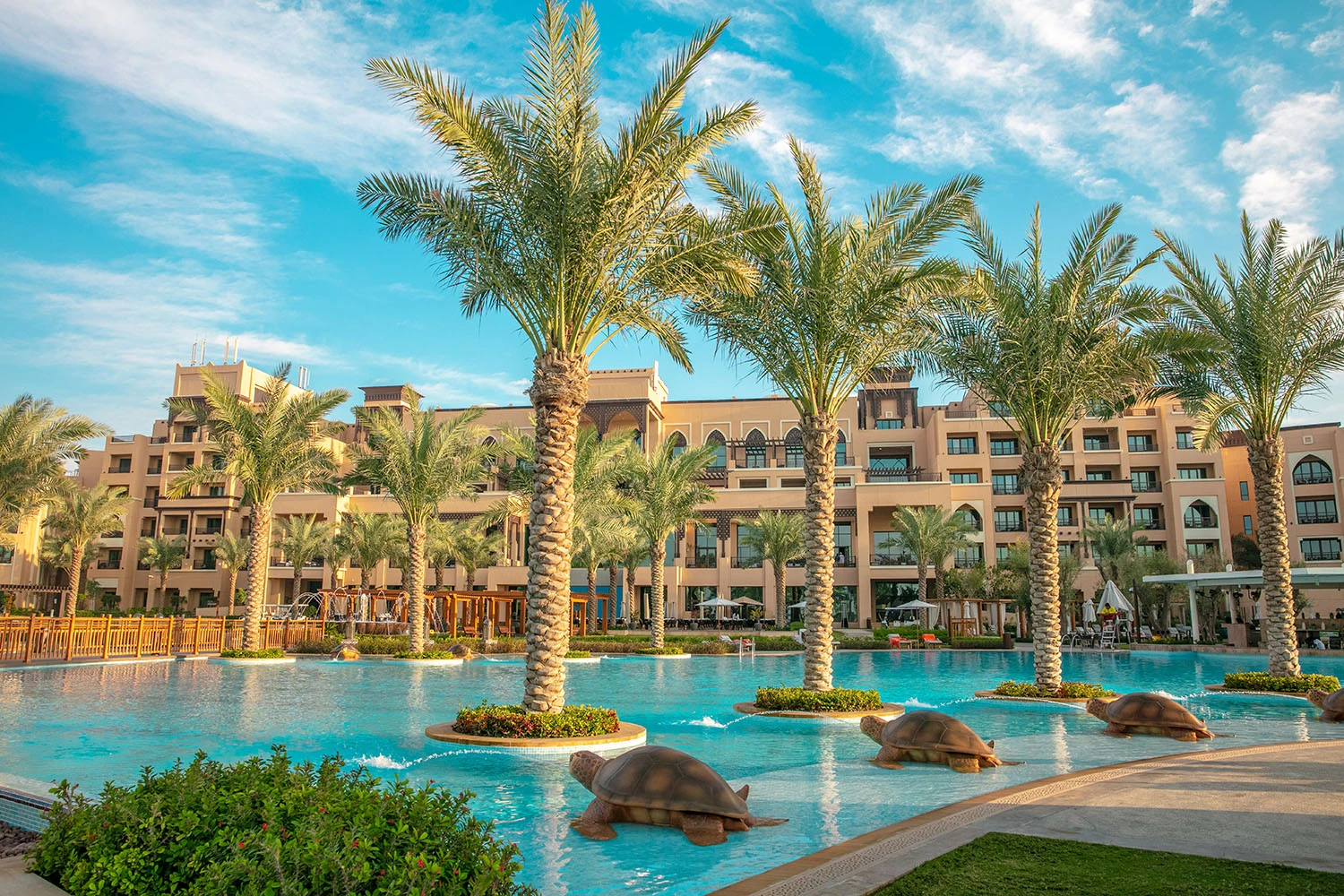Saadiyat Rotana RSaadiyat Rotana Resort and Villasesort and Villas