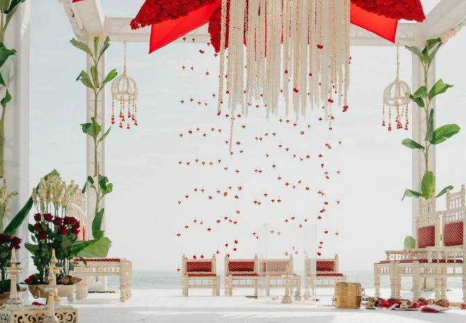 Elegant beachfront venue setup at Royal M Hotel, Dubai.