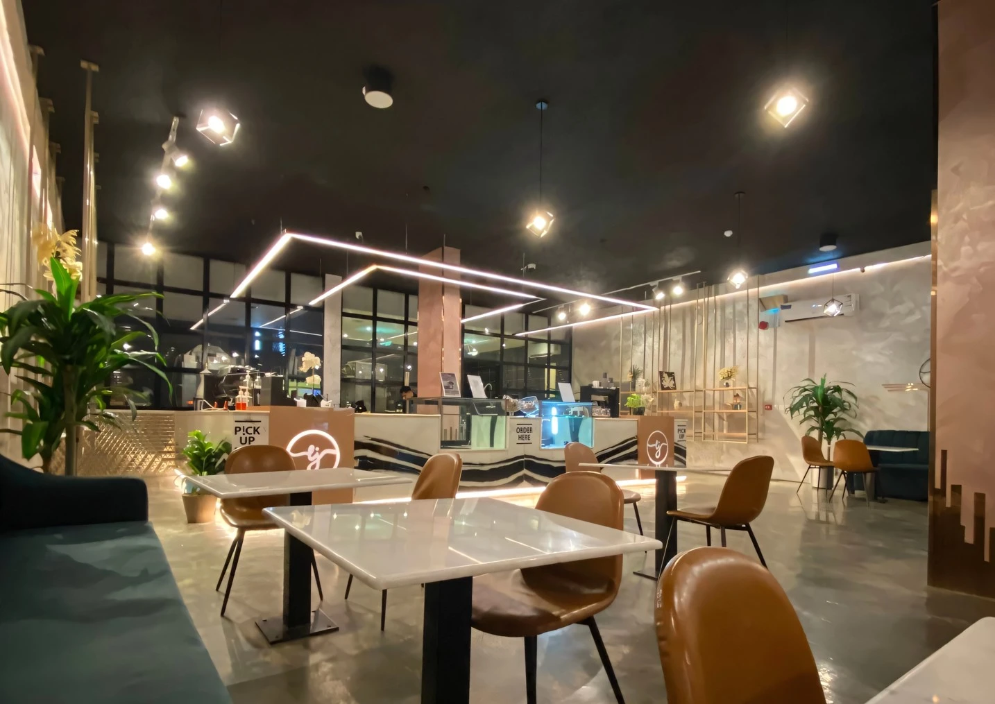 Cafe