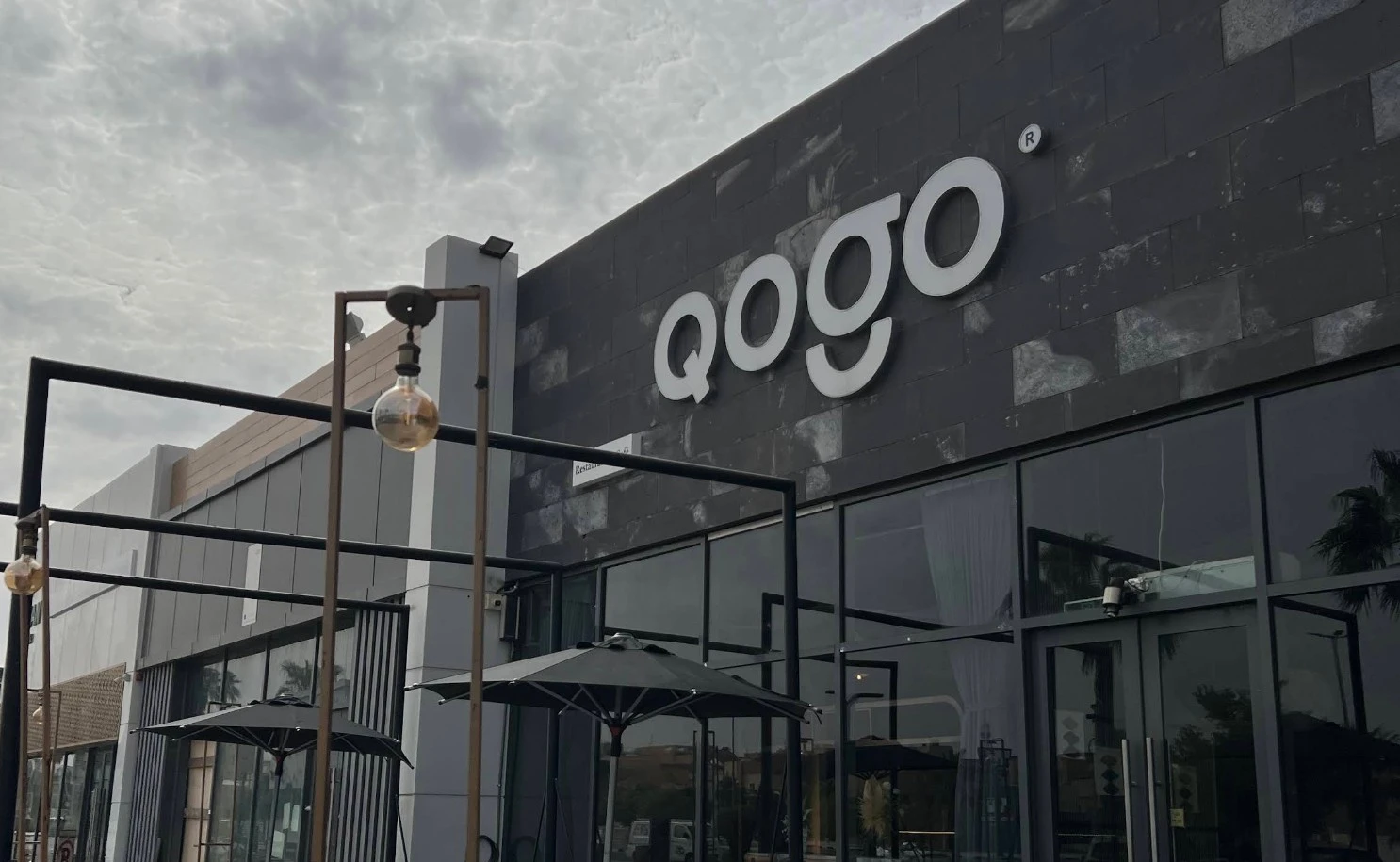 Qogo Restaurant Unaizah