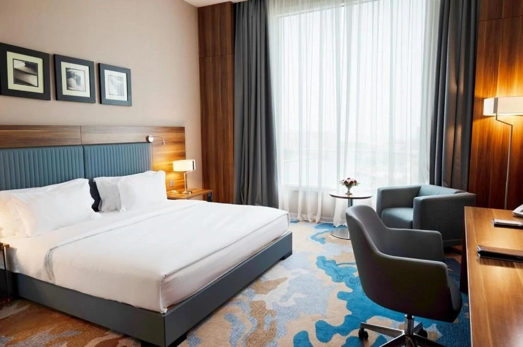 Bay La Sun Hotel & Marina's Seasons KAEC
