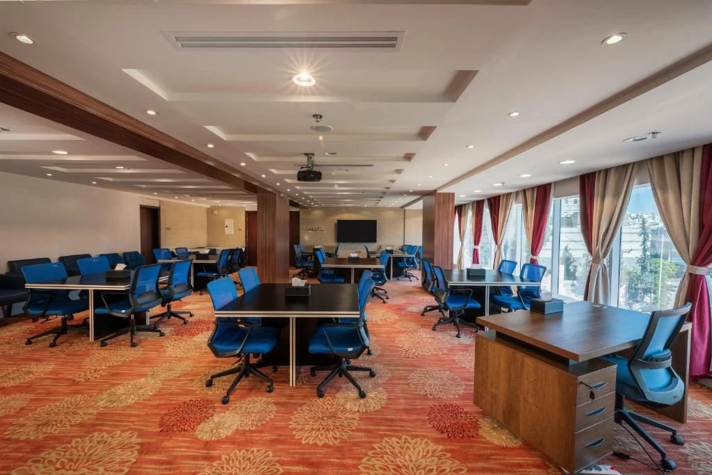 Meeiting Room