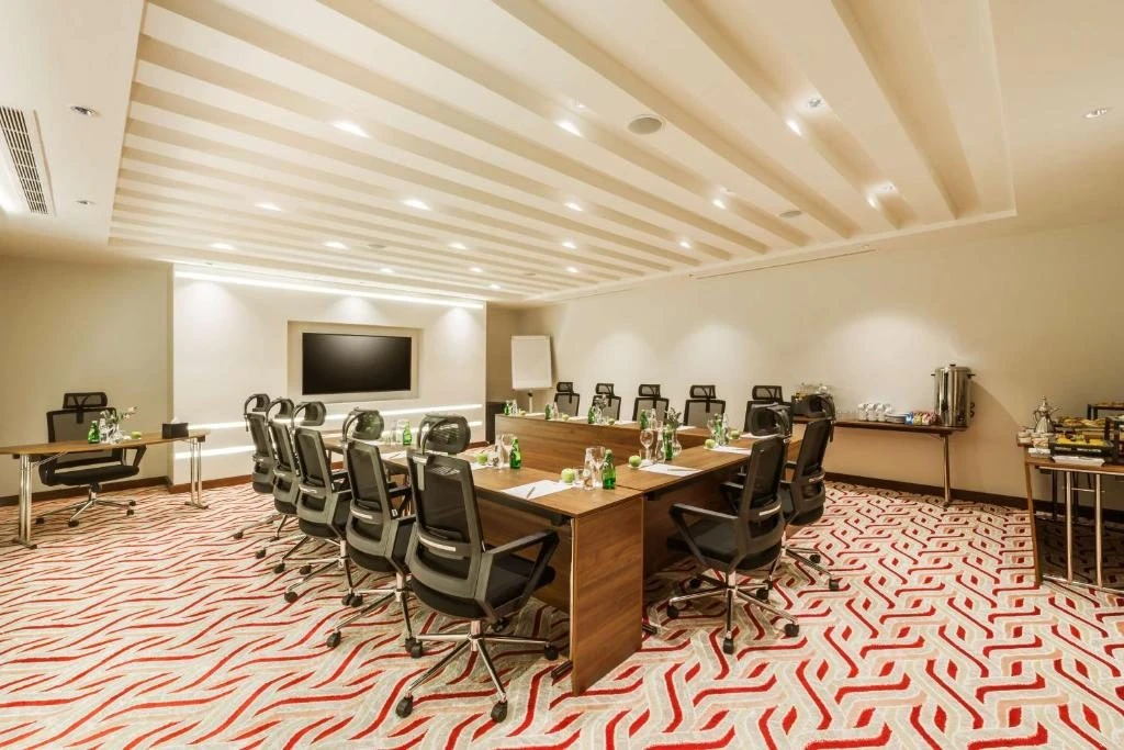 Best Western Plus Al Qurayyat City Center
