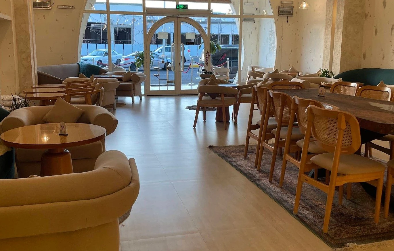 Main Dining