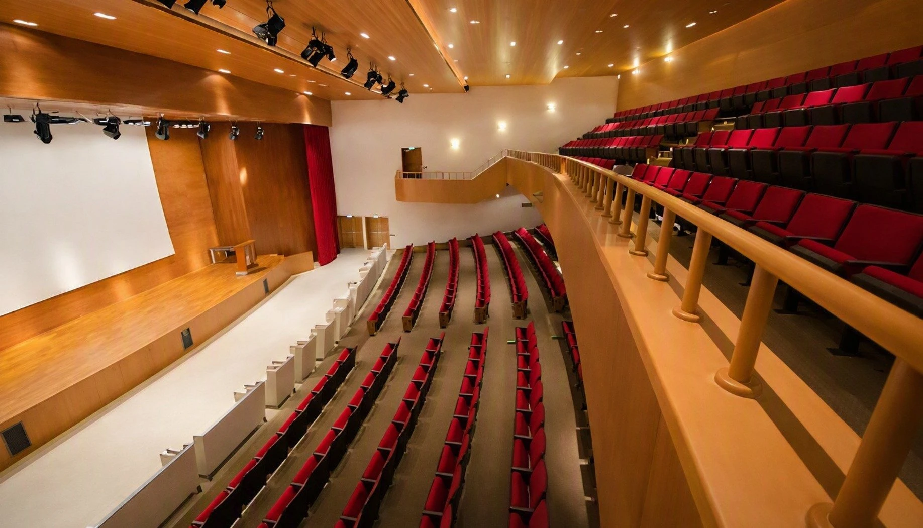 Saudi German Hospital Performing Arts Theater Hijlah Khamis Mushait