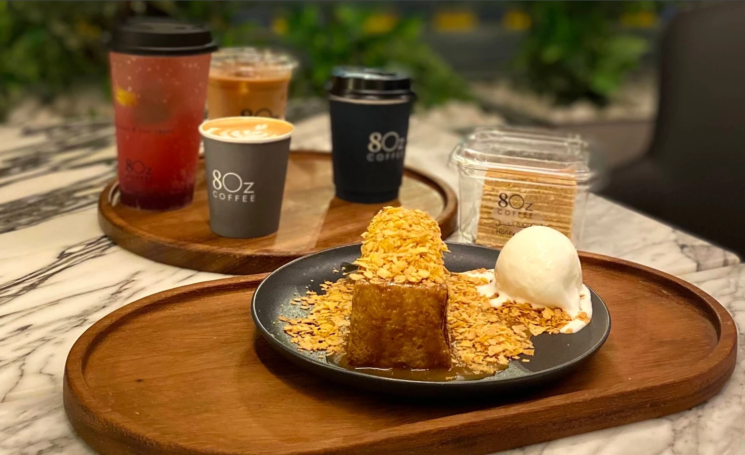 8oz Coffee shop Makkah