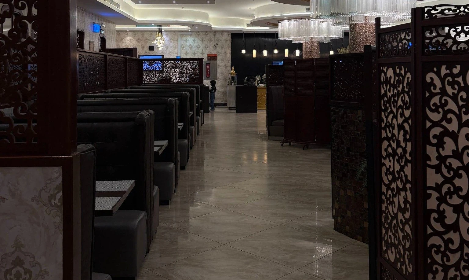 Seeneez Restaurant Mekkah