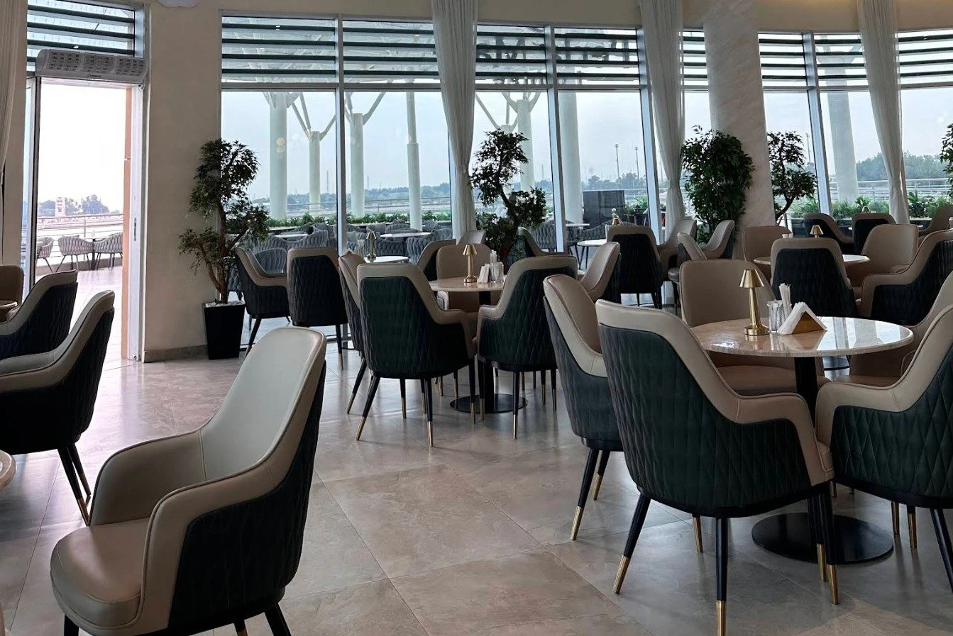 Perla Mare Lounge Al Jubail