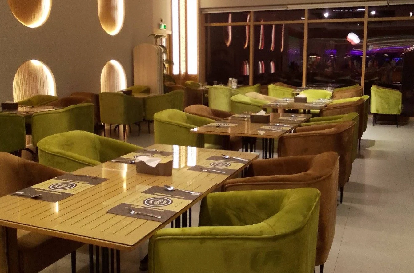 Main Dining