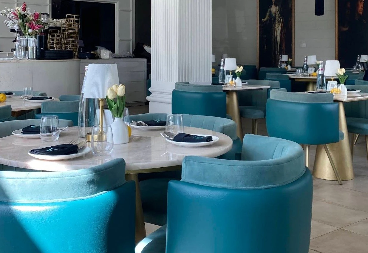 Main Dining